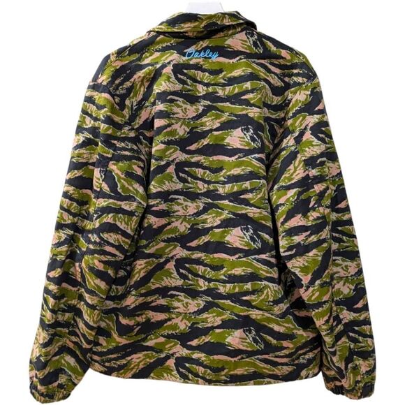 Oakley Tiger Camo Coach Jacket Green Insulated Cotton Canvas - Medium NWT - Picture 4 of 13